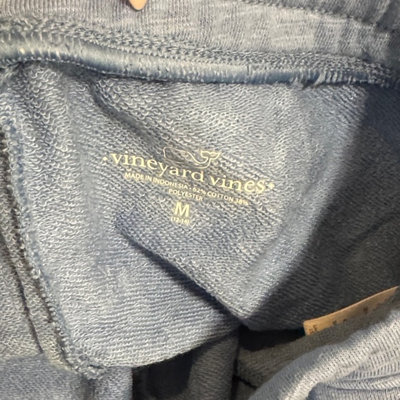 Vineyard Vines Gray Kids performance Shorts size M NWT 2 pair - Picture 4 of 6